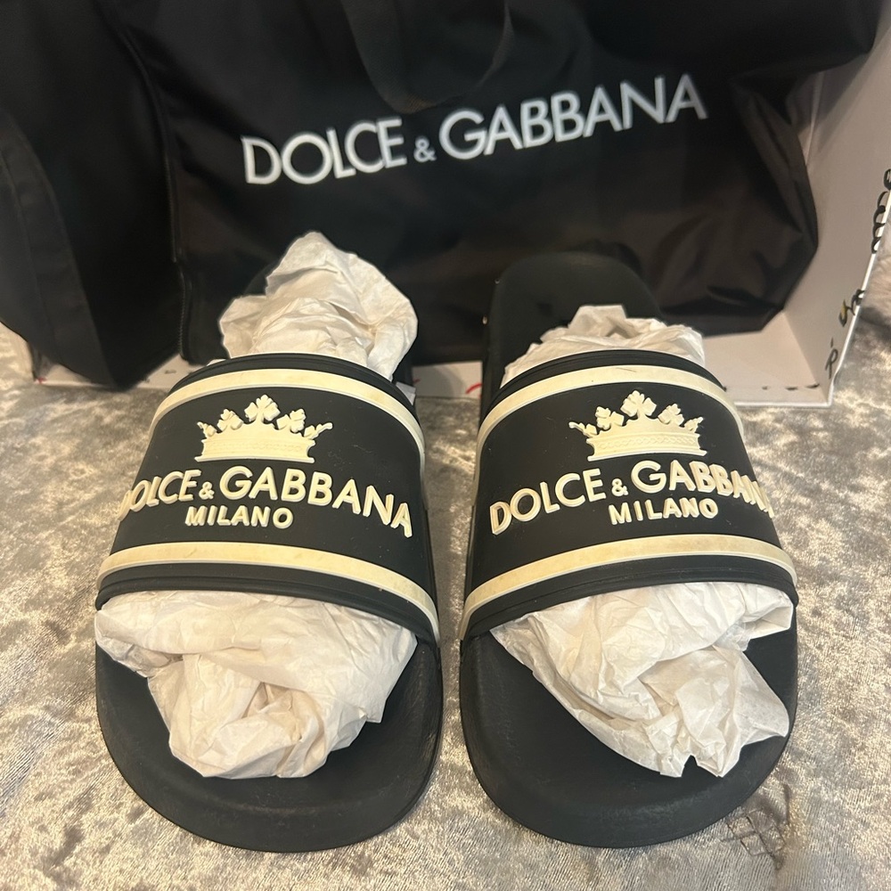 Dolce & Gabbana pool slide